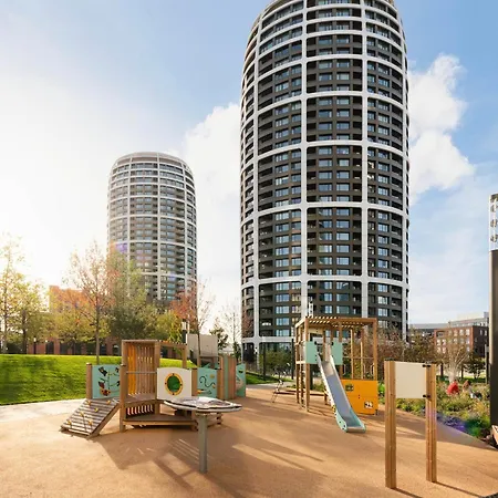 Ah Sky Park 2c-castle View 25th Floor-parking ברטיסלאבה